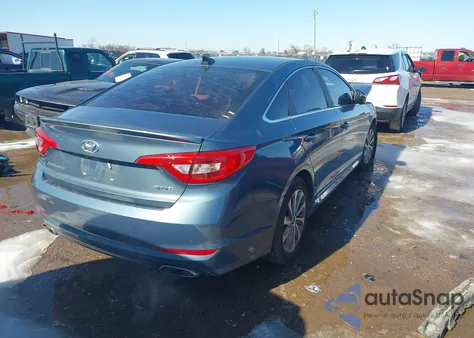 2015 Hyundai Sonata Sport z USA, uszkodzony, nr VIN 5NPE34AF5FH160054